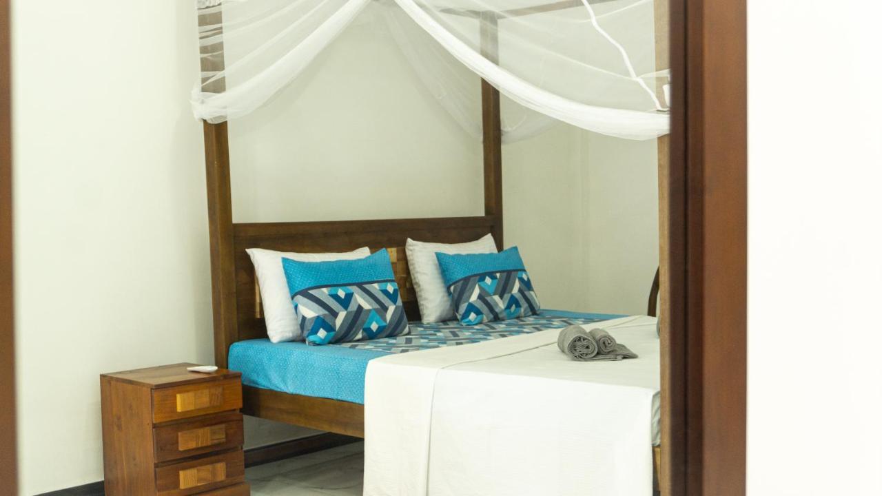 Hostel Memories Weligama Exterior foto