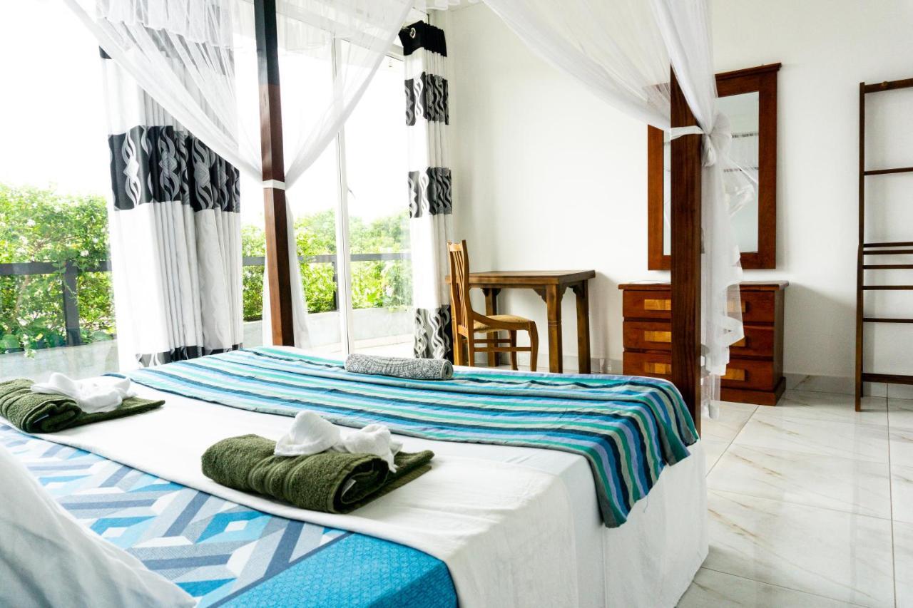 Hostel Memories Weligama Exterior foto